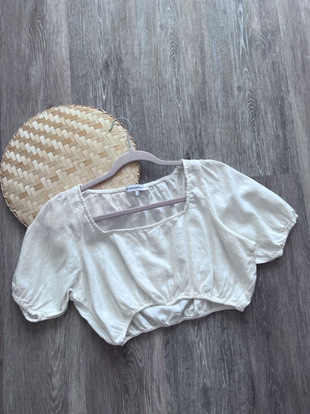 We wore‎ what white linen square neck cropped top